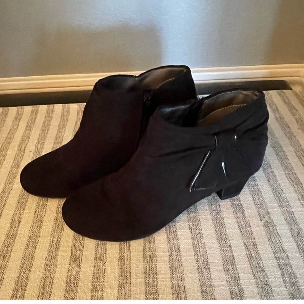 Wishful Park Black Kids Ankle Boots - Size: 3